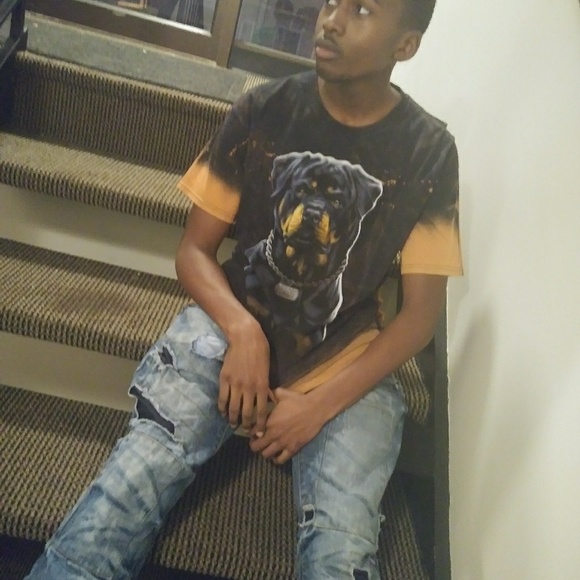 Custom-made tees - Picture 4 of 6